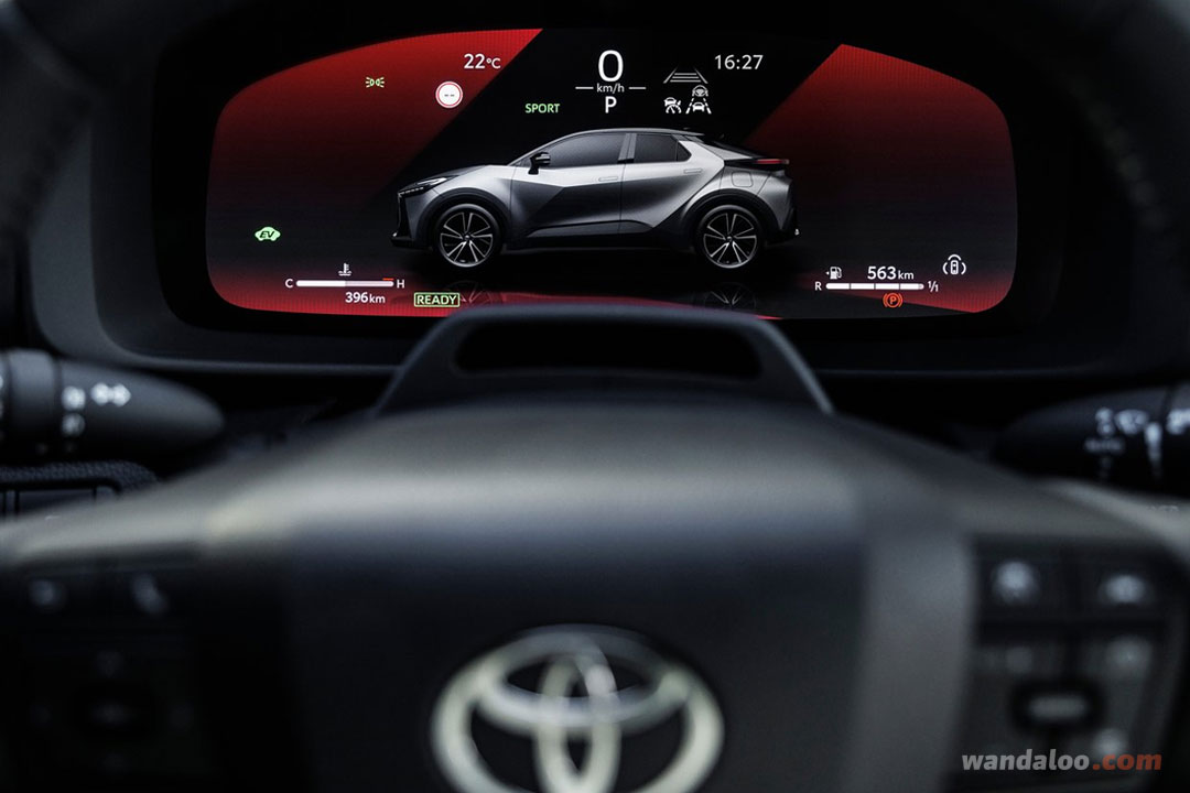 https://www.wandaloo.com/files/2026/02/TOYOTA-C-HR-2026-Neuve-Maroc-09.jpg