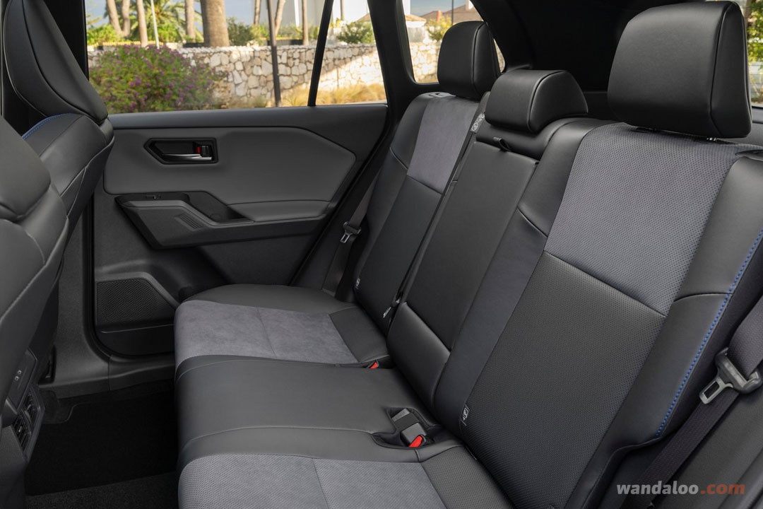 https://www.wandaloo.com/files/2026/05/TOYOTA-RAV4-2026-Neuve-Maroc-08.jpg