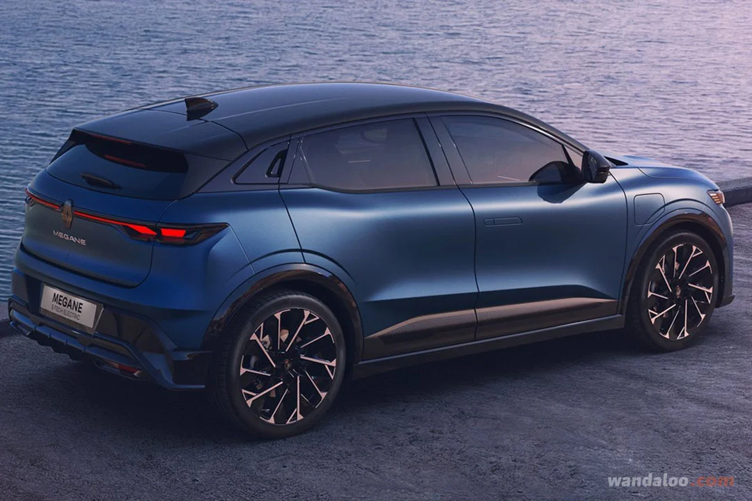 Nouvelle-RENAULT-Megane-E-Tech-2027-facelift-Maroc-03.webp