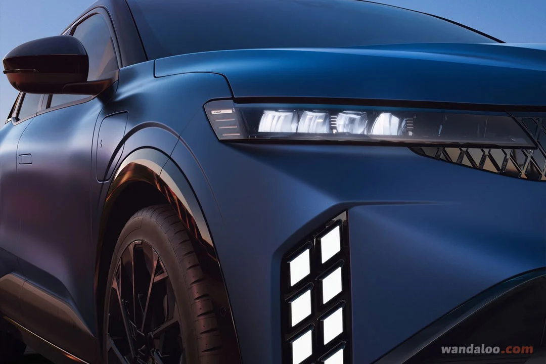 https://www.wandaloo.com/files/2026/06/Nouvelle-RENAULT-Megane-E-Tech-2027-facelift-Maroc-11.webp