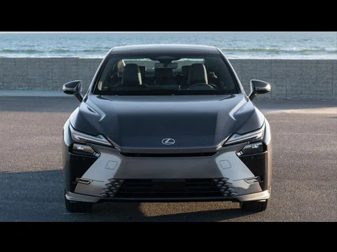 LEXUS ES 2026 : le spot officiel
