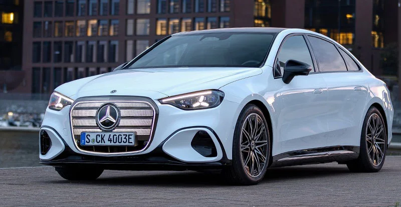 Nouveauté - MERCEDES Classe C EV 2027 : la berline à l'étoile bascule dans le tout-électrique
