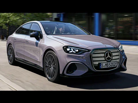 MERCEDES Classe C EV 2027 : le spot officiel