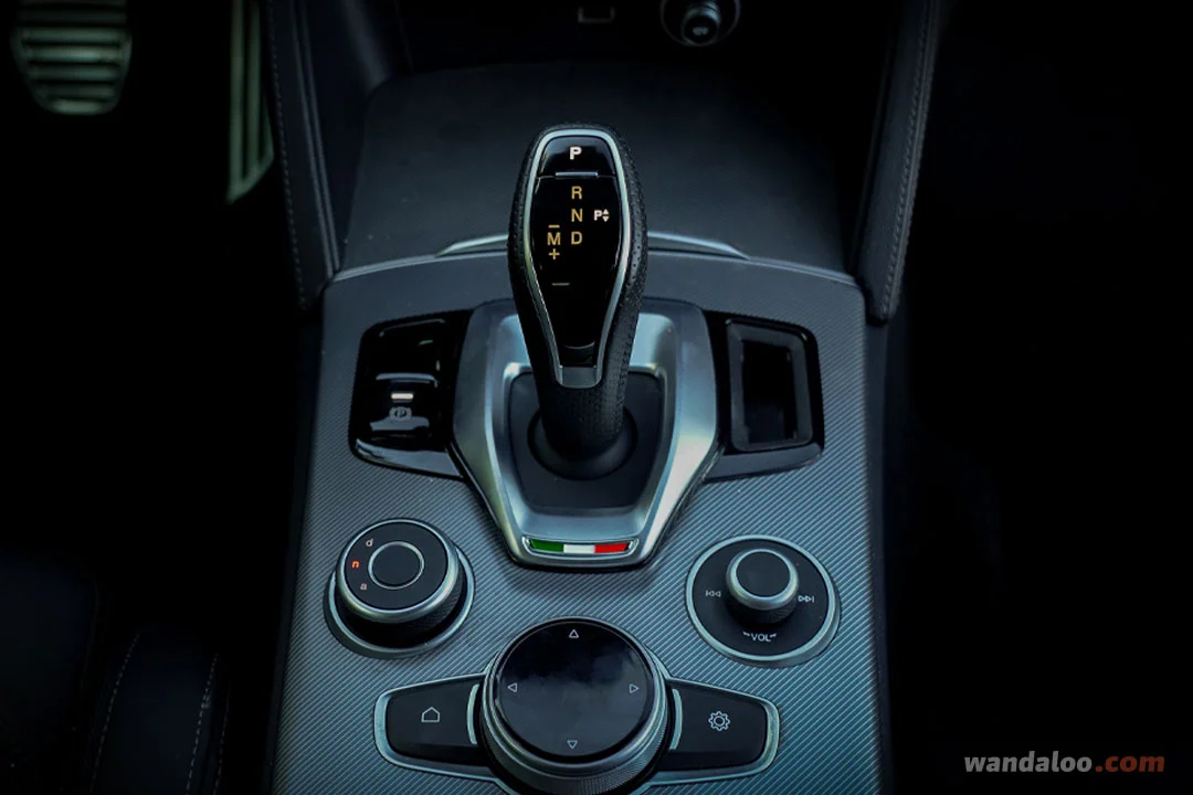 https://www.wandaloo.com/files/2026/10/ALFA-ROMEO-Stelvio-2024-Neuve-Maroc-07.webp