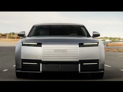 JAGUAR TYPE 01 2028 : le spot officiel