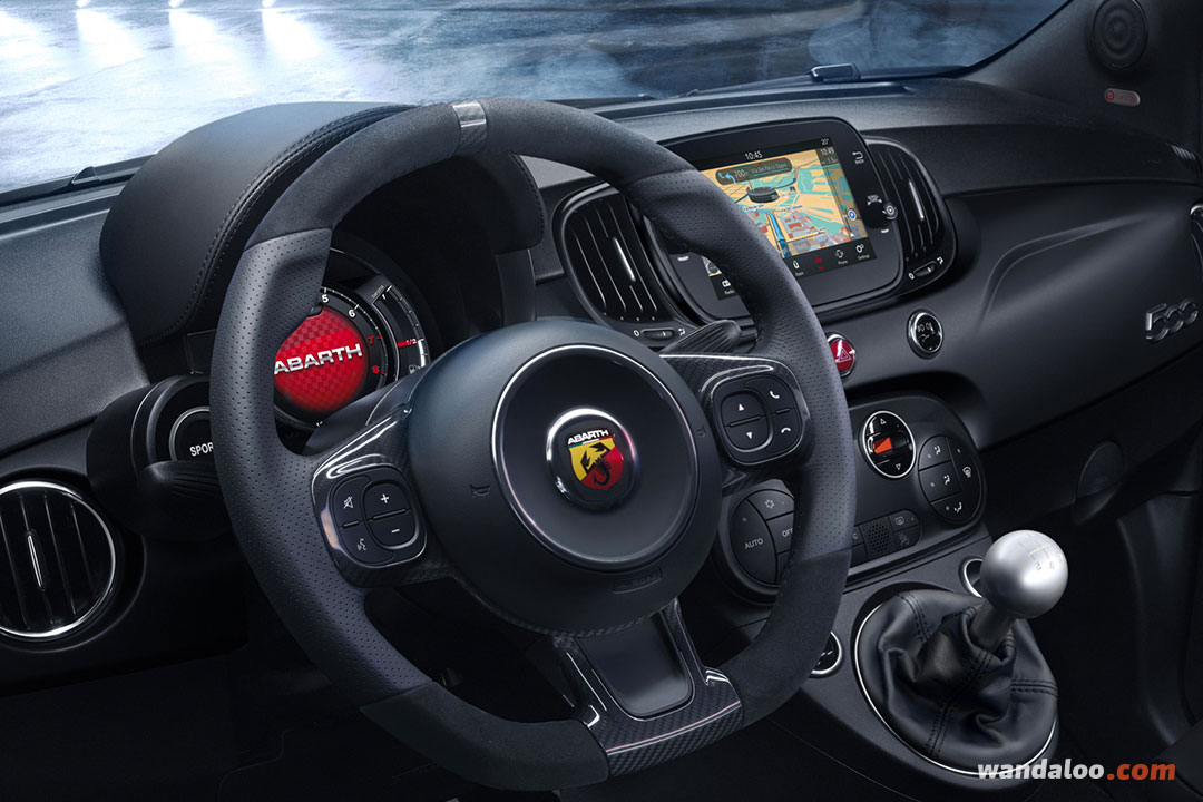 https://www.wandaloo.com/files/Voiture-Neuve/abarth/ABARTH-595-2023-Neuve-Maroc-07.jpg