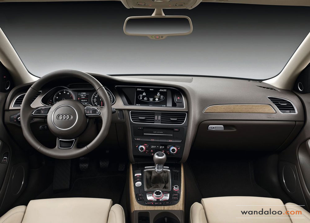 https://www.wandaloo.com/files/Voiture-Neuve/audi/A4-21.jpg