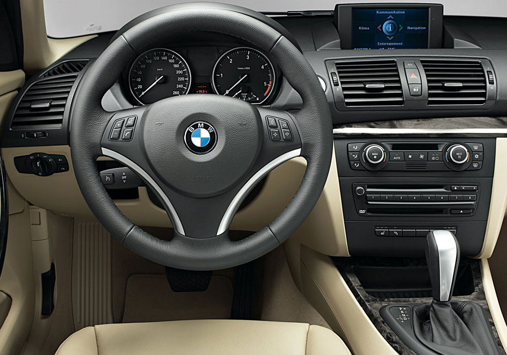 https://www.wandaloo.com/files/Voiture-Neuve/bmw/Serie-1-05.jpg