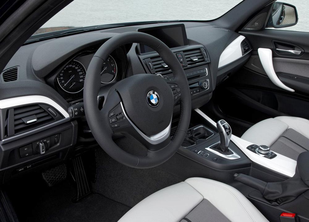 https://www.wandaloo.com/files/Voiture-Neuve/bmw/Serie-1-19.jpg