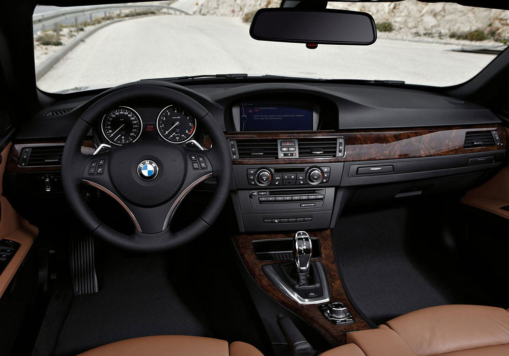 https://www.wandaloo.com/files/Voiture-Neuve/bmw/Serie-3-Cabriolet-04.jpg
