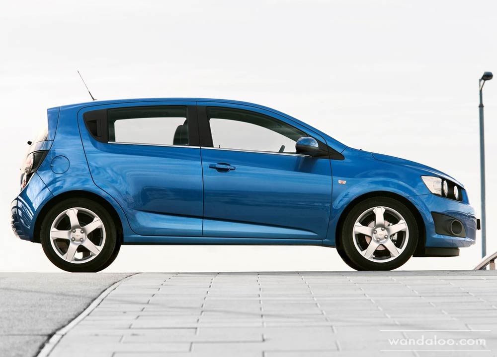 https://www.wandaloo.com/files/Voiture-Neuve/chevrolet/Chevrolet-Aveo-Neuve-Maroc-09.jpg