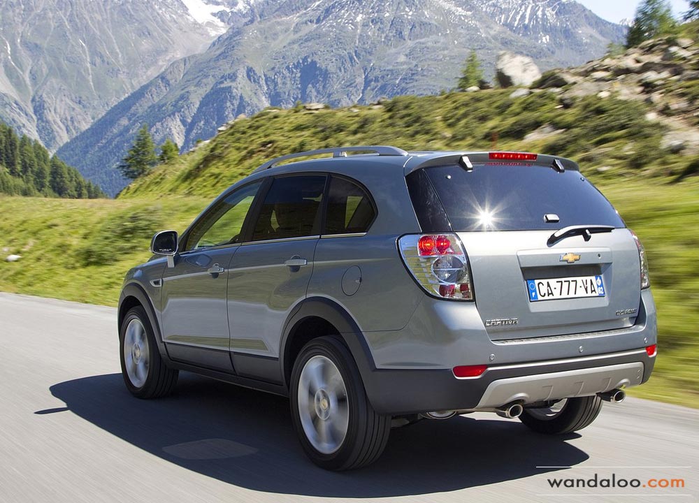 https://www.wandaloo.com/files/Voiture-Neuve/chevrolet/Chevrolet-Captiva-2013-Neuve-Maroc-03.jpg