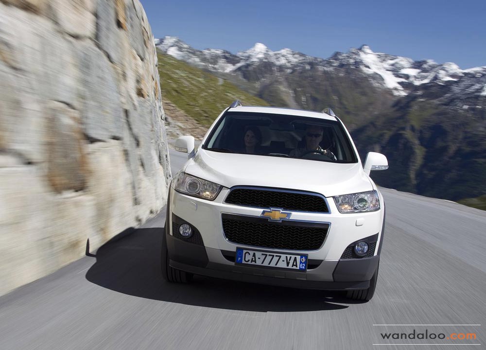 https://www.wandaloo.com/files/Voiture-Neuve/chevrolet/Chevrolet-Captiva-2013-Neuve-Maroc-05.jpg