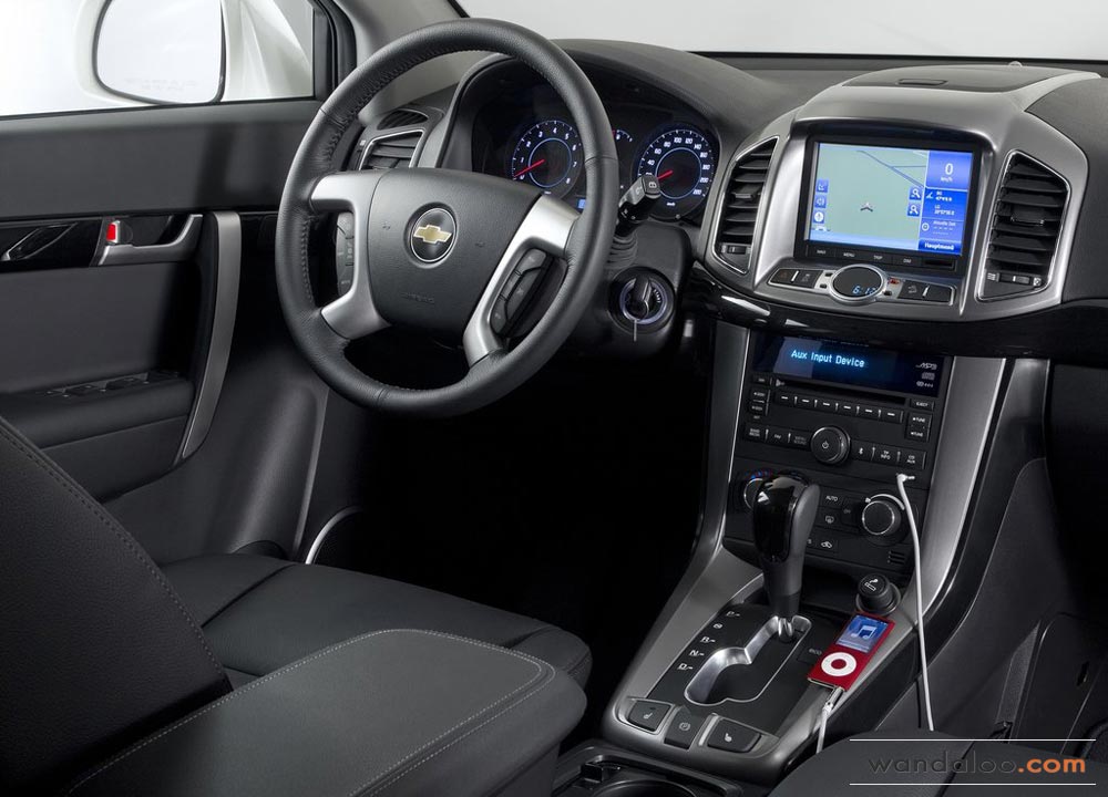https://www.wandaloo.com/files/Voiture-Neuve/chevrolet/Chevrolet-Captiva-2013-Neuve-Maroc-06.jpg