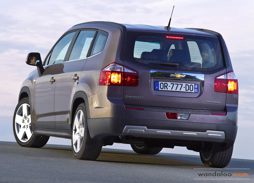 https://www.wandaloo.com/files/Voiture-Neuve/chevrolet/Chevrolet-Orlando-2012-05.jpg