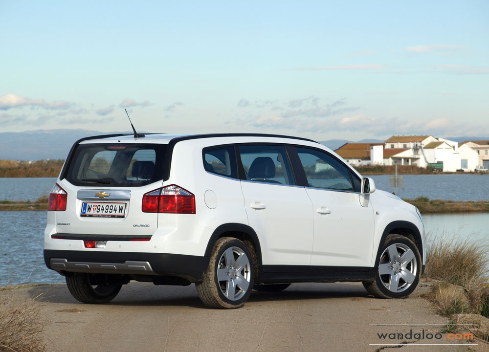 https://www.wandaloo.com/files/Voiture-Neuve/chevrolet/Chevrolet-Orlando-2012-11.jpg