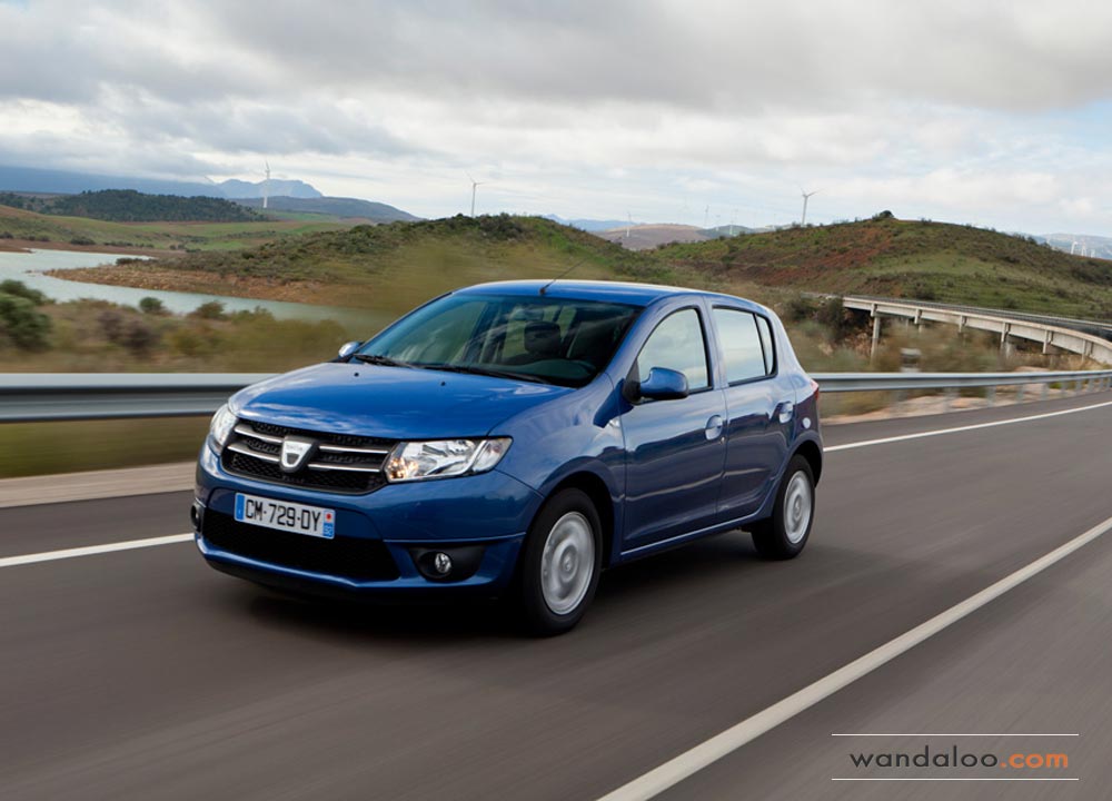 https://www.wandaloo.com/files/Voiture-Neuve/dacia/Dacia-Sandero-2-2013-Neuve-Maroc-04.jpg