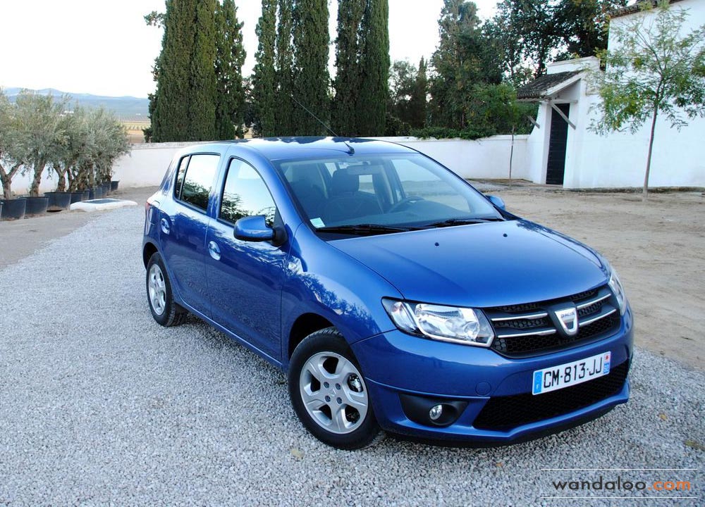 https://www.wandaloo.com/files/Voiture-Neuve/dacia/Dacia-Sandero-2-2013-Neuve-Maroc-07.jpg
