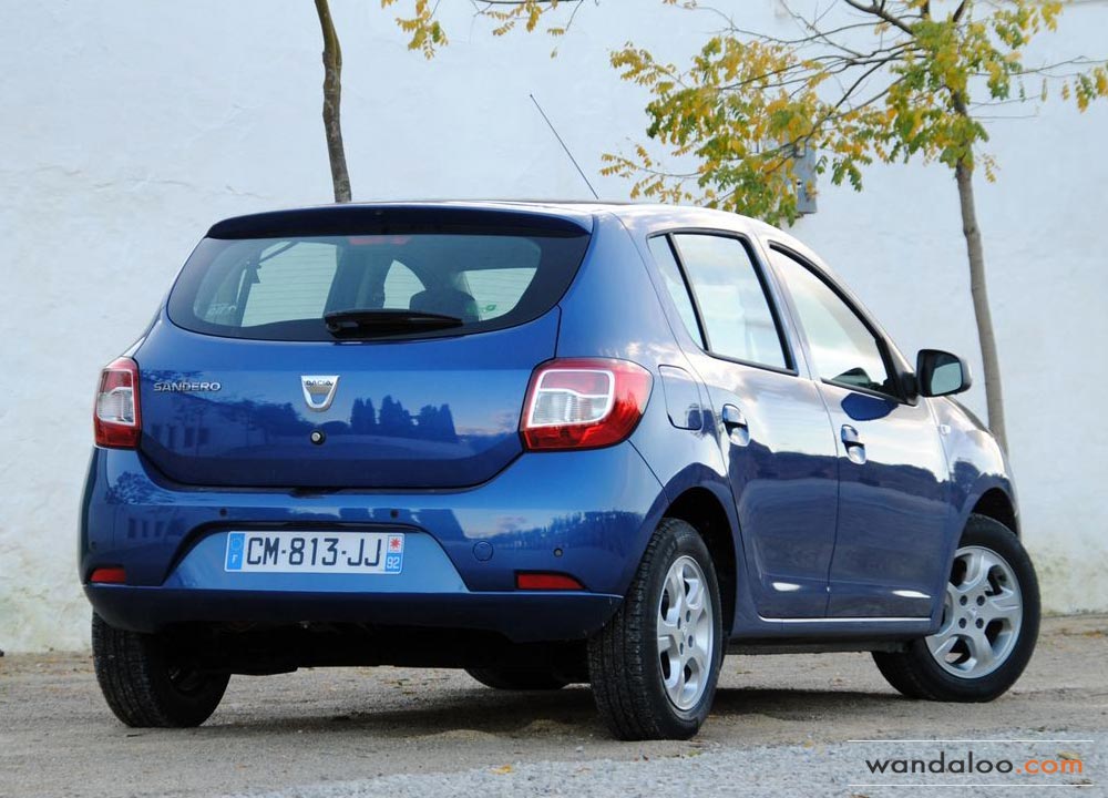https://www.wandaloo.com/files/Voiture-Neuve/dacia/Dacia-Sandero-2-2013-Neuve-Maroc-08.jpg