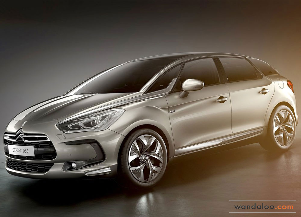 https://www.wandaloo.com/files/Voiture-Neuve/ds/Citroen-DS5-2012-02.jpg