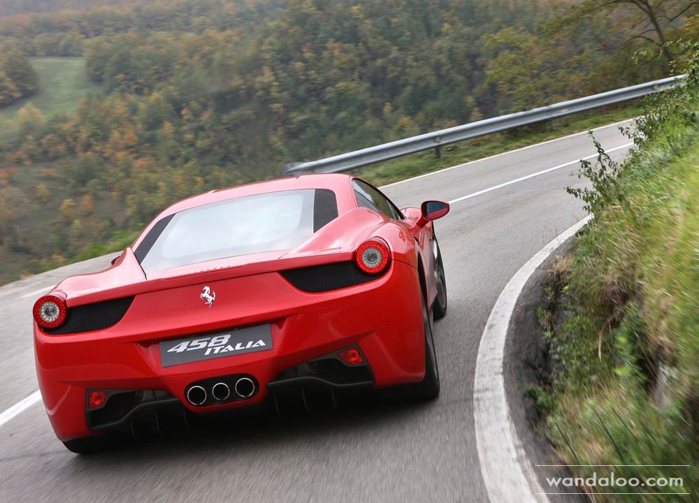 https://www.wandaloo.com/files/Voiture-Neuve/ferrari/Ferrari-458-Italia-2014-Neuve-Maroc-08.jpg