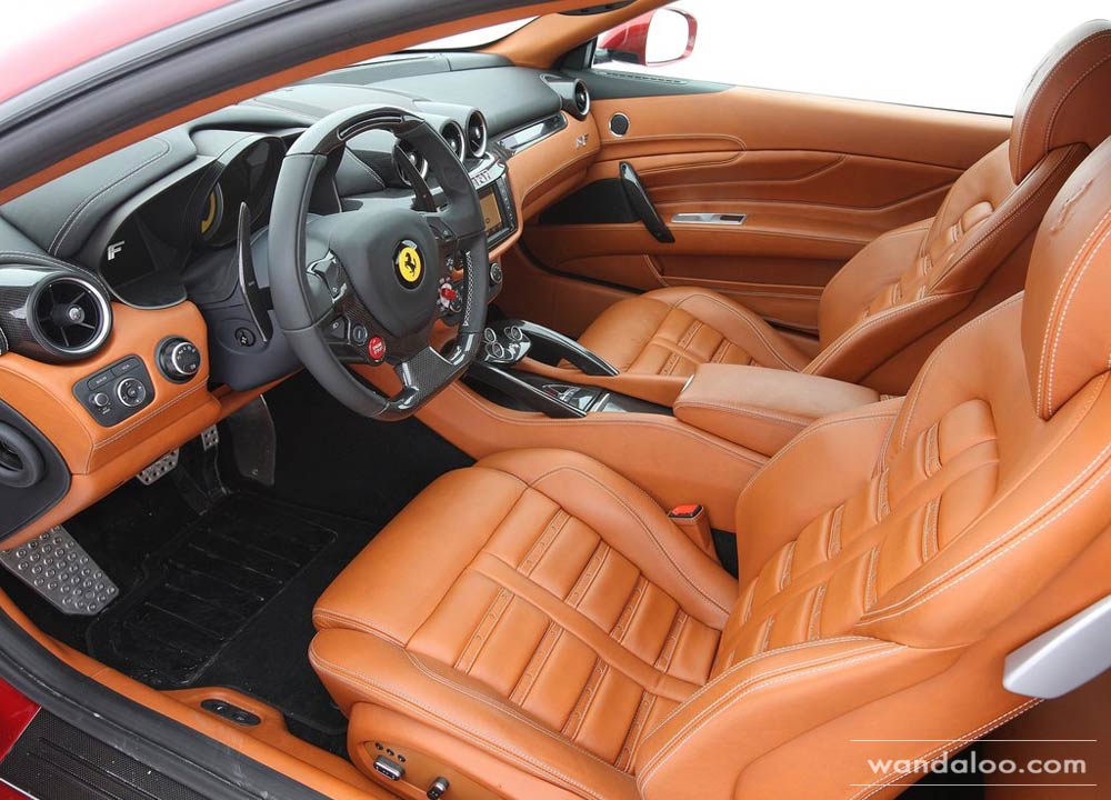 https://www.wandaloo.com/files/Voiture-Neuve/ferrari/Ferrari-FF-2014-Neuve-Maroc-11.jpg