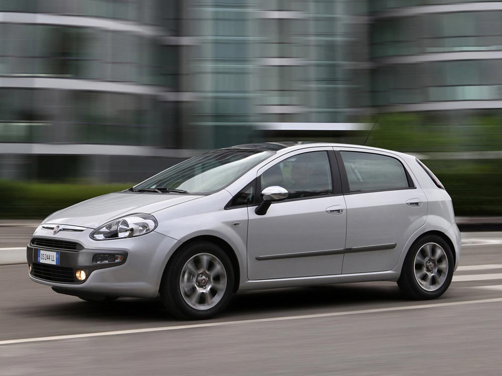 https://www.wandaloo.com/files/Voiture-Neuve/fiat/Punto-Evo-04.jpg