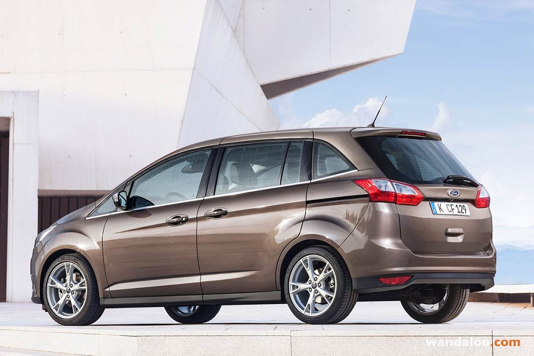 https://www.wandaloo.com/files/Voiture-Neuve/ford/Ford-Grand-C-Max-2016-neuve-Maroc-09.jpg