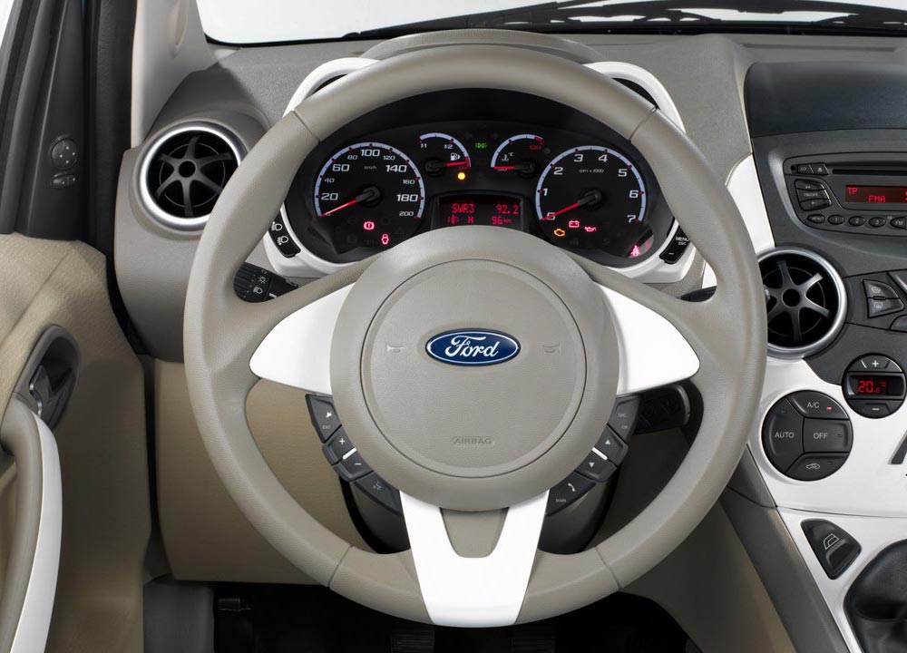 https://www.wandaloo.com/files/Voiture-Neuve/ford/Ka-19.jpg