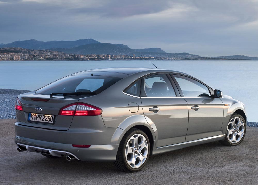https://www.wandaloo.com/files/Voiture-Neuve/ford/Mondeo-02.jpg