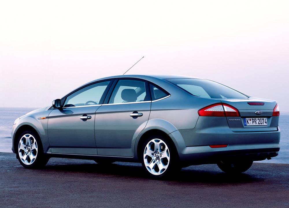 https://www.wandaloo.com/files/Voiture-Neuve/ford/Mondeo-05.jpg