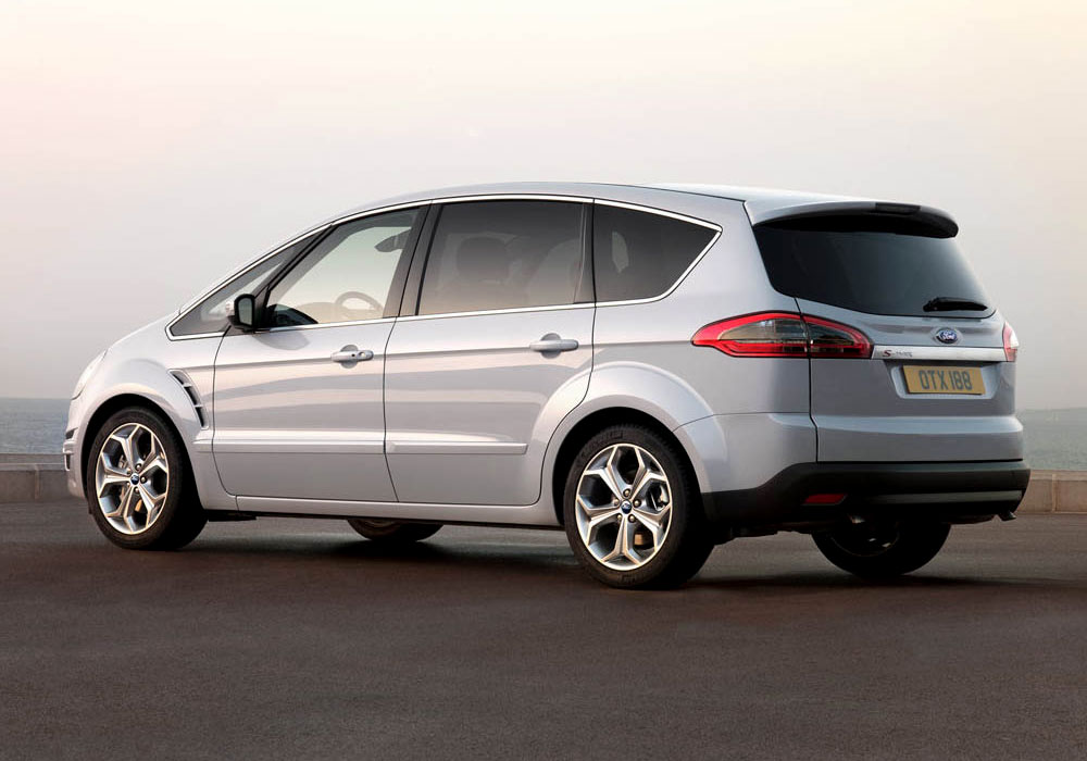 https://www.wandaloo.com/files/Voiture-Neuve/ford/S-Max-03.jpg