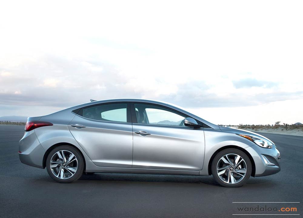 https://www.wandaloo.com/files/Voiture-Neuve/hyundai/Hyundai-Elantra-2014-Neuve-Maroc-02.jpg