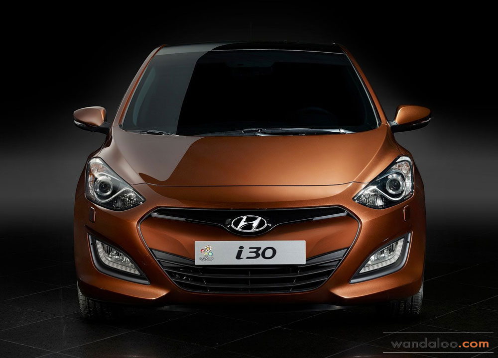 https://www.wandaloo.com/files/Voiture-Neuve/hyundai/Hyundai-i30-2012-22.jpg