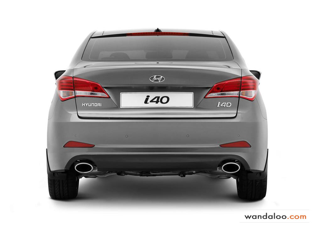 https://www.wandaloo.com/files/Voiture-Neuve/hyundai/Hyundai-i40-2012-08.jpg