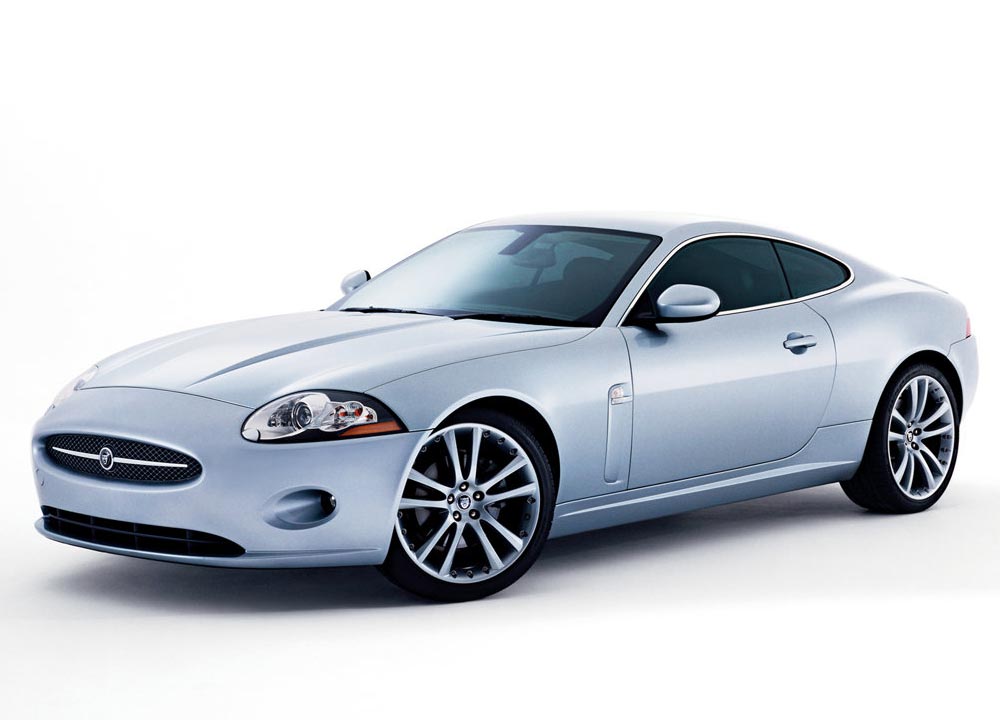 https://www.wandaloo.com/files/Voiture-Neuve/jaguar/XK-Coupe-01.jpg