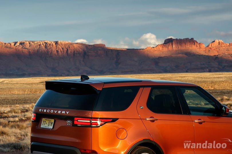https://www.wandaloo.com/files/Voiture-Neuve/land-rover/Land-Rover-Discovery-2017-neuve-Maroc-05.jpg