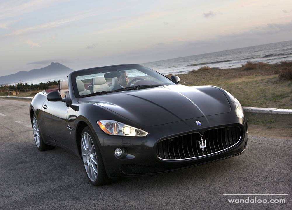 https://www.wandaloo.com/files/Voiture-Neuve/maserati/Maserati-GranCabrio-neuve-Maroc-11.jpg