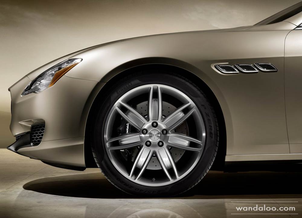 https://www.wandaloo.com/files/Voiture-Neuve/maserati/Maserati-Quattroporte-neuve-Maroc-01.jpg