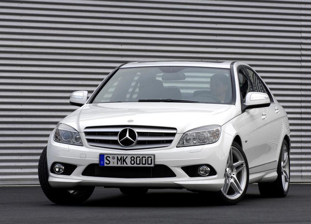 https://www.wandaloo.com/files/Voiture-Neuve/mercedes/Classe-C-03.jpg