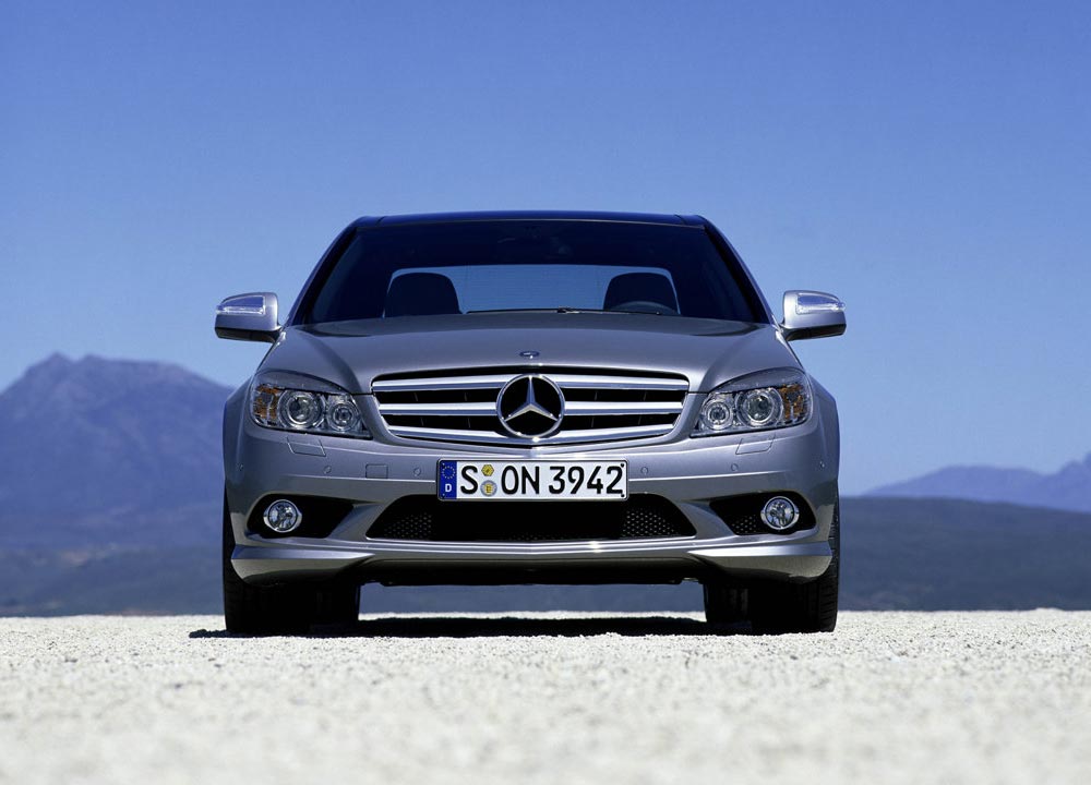 https://www.wandaloo.com/files/Voiture-Neuve/mercedes/Classe-C-07.jpg