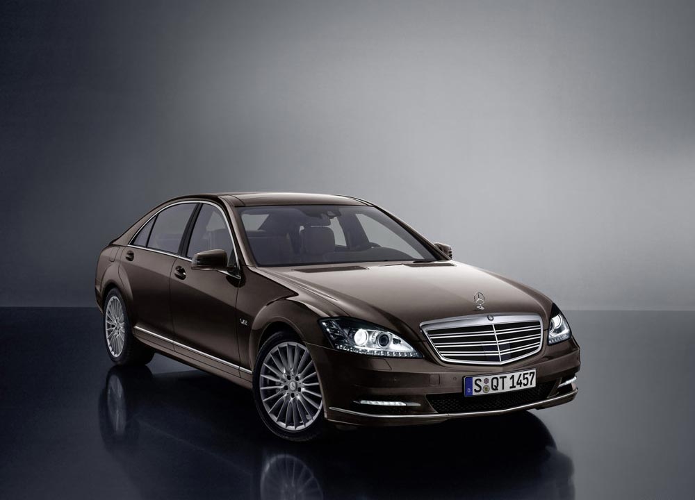 https://www.wandaloo.com/files/Voiture-Neuve/mercedes/Classe-S-09.jpg