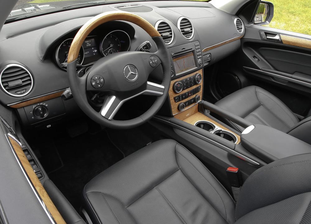 https://www.wandaloo.com/files/Voiture-Neuve/mercedes/GL-03.jpg