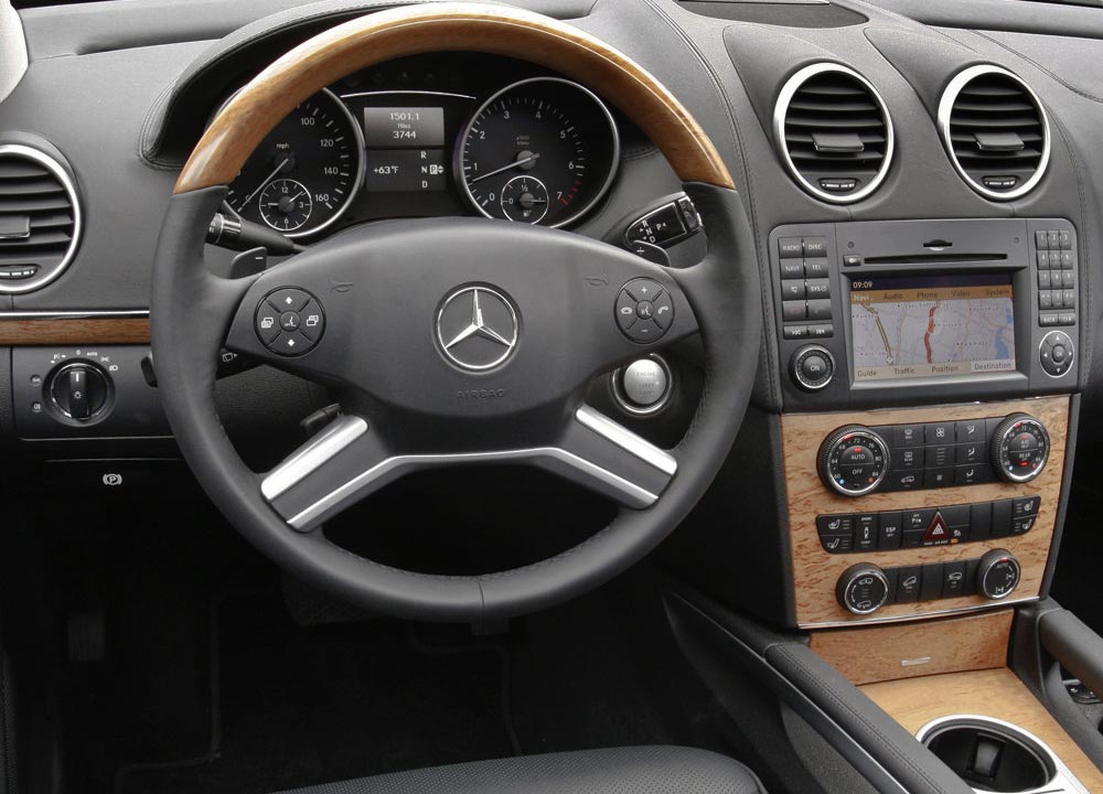 https://www.wandaloo.com/files/Voiture-Neuve/mercedes/GL-04.jpg
