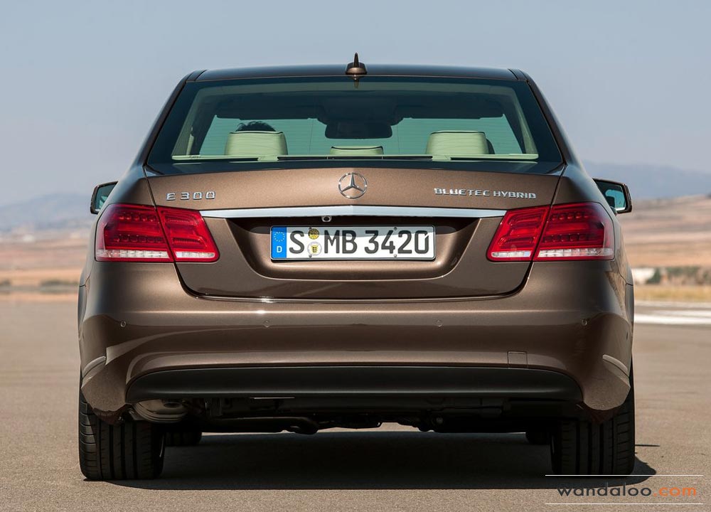 https://www.wandaloo.com/files/Voiture-Neuve/mercedes/Mercedes-Classe-E-2014-Neuve-Maroc-16.jpg