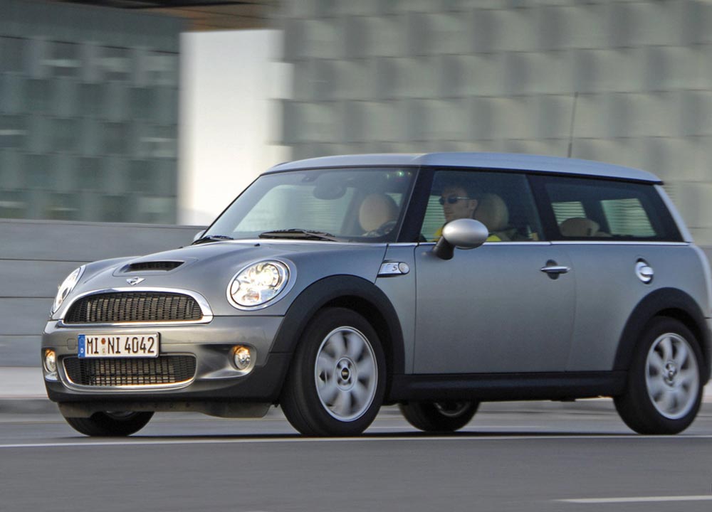 https://www.wandaloo.com/files/Voiture-Neuve/mini/Clubman-01.jpg