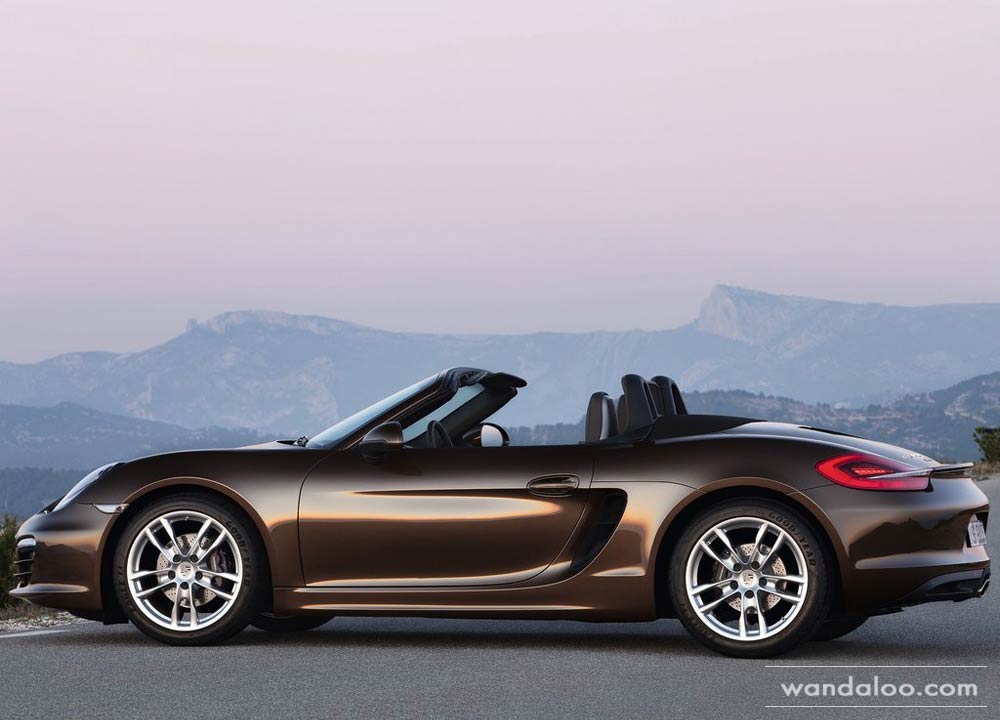https://www.wandaloo.com/files/Voiture-Neuve/porsche/Porsche-Boxster-2013-Neuve-Maroc-04.jpg