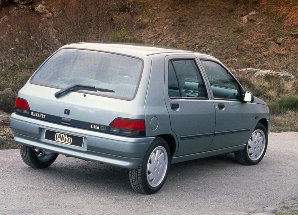 https://www.wandaloo.com/files/Voiture-Neuve/renault/Clio-23.jpg