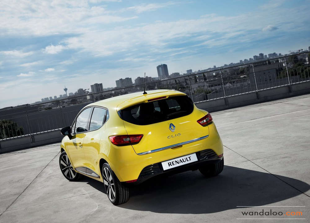 https://www.wandaloo.com/files/Voiture-Neuve/renault/Renault-Clio-4-2012-05.jpg