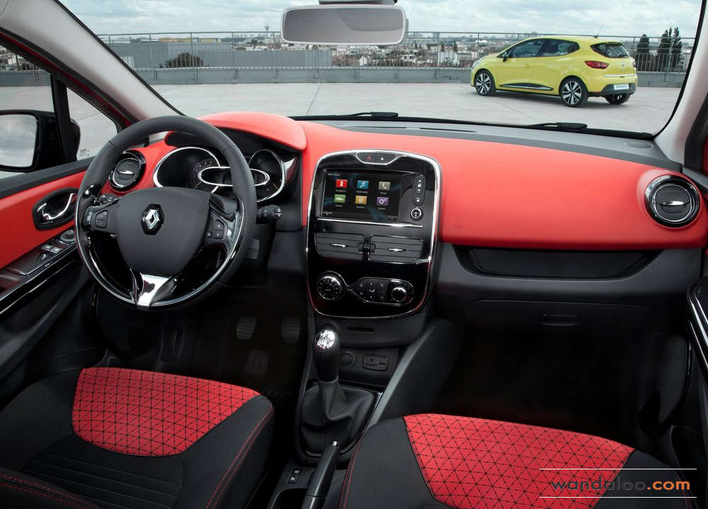 https://www.wandaloo.com/files/Voiture-Neuve/renault/Renault-Clio-4-2012-08.jpg